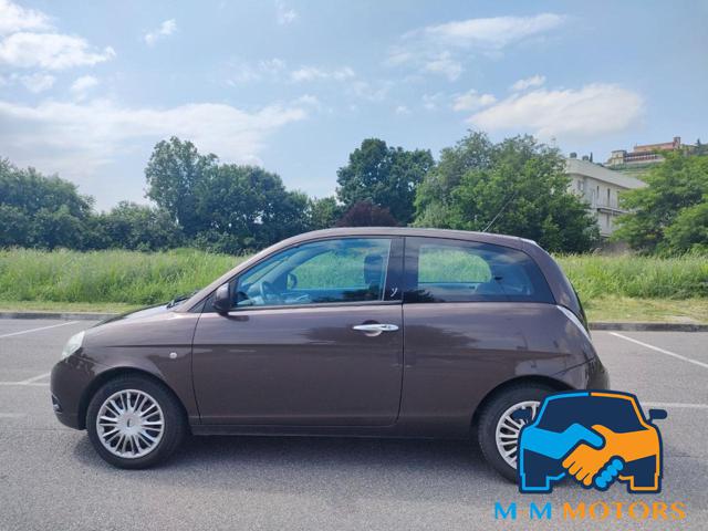 LANCIA Ypsilon usata, con Chiusura centralizzata