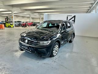 VOLKSWAGEN Tiguan usata, con Airbag laterali