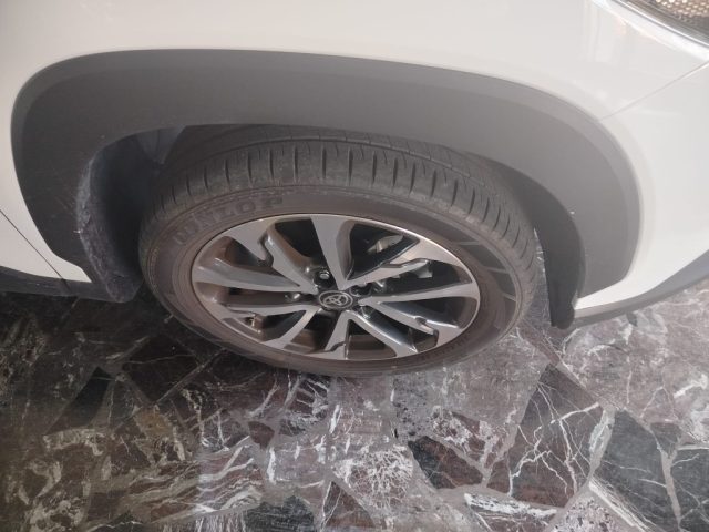 TOYOTA Corolla Cross usata, con Cerchi in lega