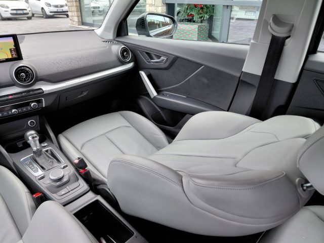 AUDI Q2 usata, con Fari direzionali