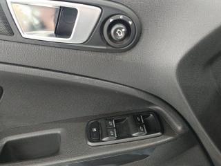 FORD EcoSport usata 19