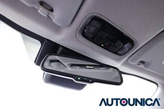 TOYOTA Yaris usata, con Isofix