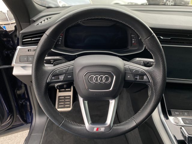 AUDI Q8 usata, con Park Distance Control