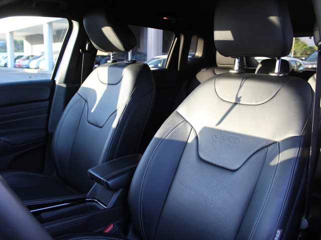 JEEP Compass usata, con Climatizzatore