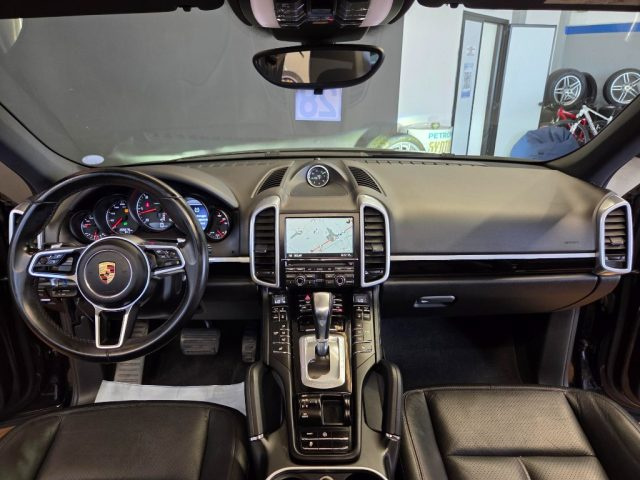 PORSCHE Cayenne usata, con Fendinebbia