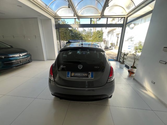 LANCIA Ypsilon usata, con Climatizzatore