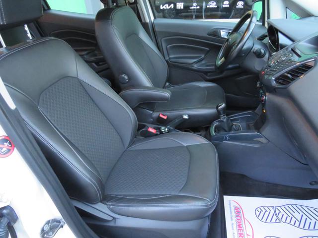 FORD EcoSport usata 17
