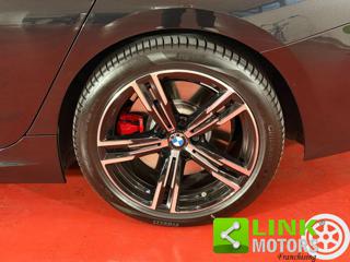 BMW 320 usata, con Fari LED