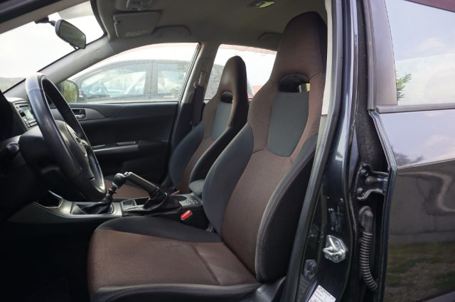 SUBARU Impreza usata, con Climatizzatore