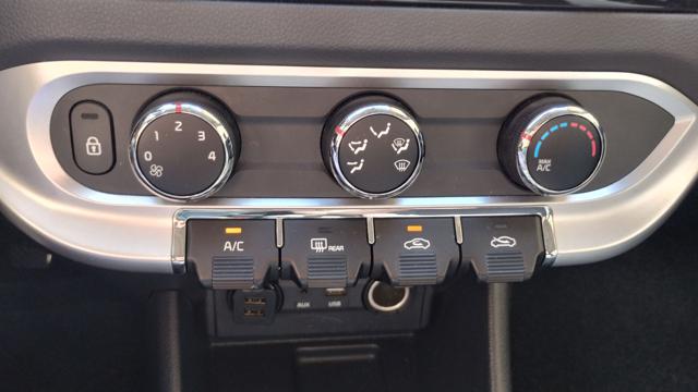 KIA Rio usata 22