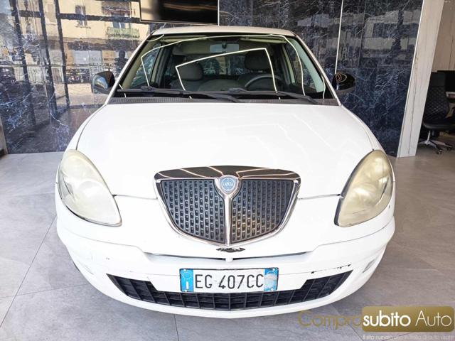 LANCIA Ypsilon usata, con ABS