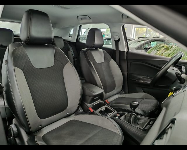 OPEL Grandland X usata, con Sensori di parcheggio posteriori