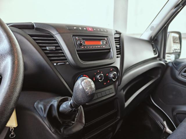 IVECO Daily usata, con Volante multifunzione