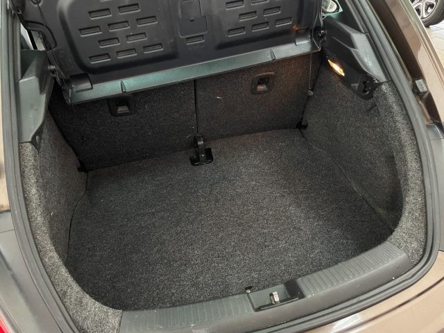 VOLKSWAGEN Maggiolino usata, con Autoradio