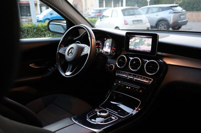 MERCEDES-BENZ GLC 220 usata 85