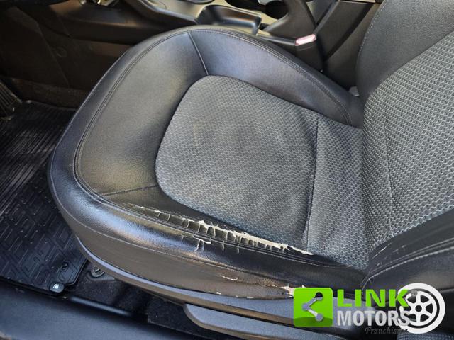 HYUNDAI iX35 usata, con Specchietti laterali elettrici