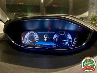 PEUGEOT 3008 usata, con Touch screen