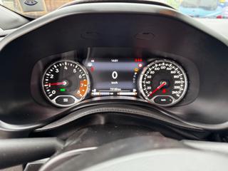 JEEP Renegade usata, con Autoradio