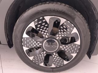 FIAT 600 usata, con Sensori di parcheggio posteriori