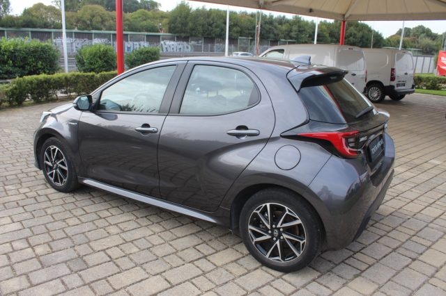 TOYOTA Yaris usata 22