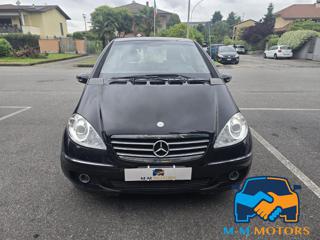 MERCEDES-BENZ A 180 usata, con Airbag