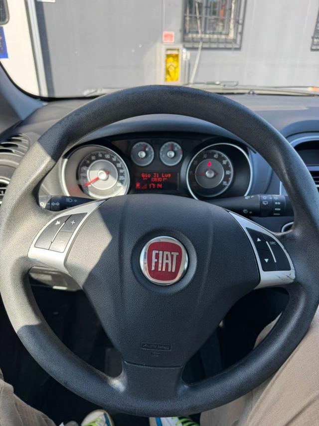FIAT Punto usata, con Autoradio