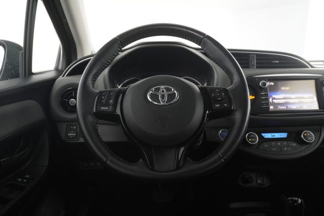 TOYOTA Yaris usata 5
