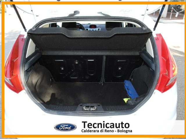 FORD Fiesta usata, con Fendinebbia
