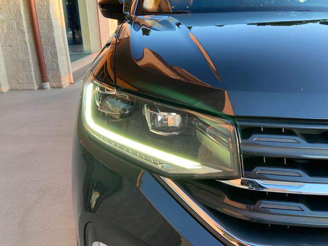 VOLKSWAGEN T-Cross usata, con Leve al volante