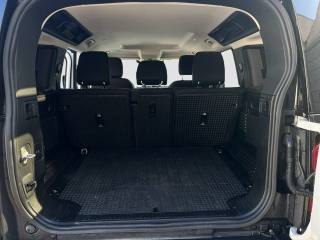 LAND ROVER Defender usata 15