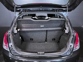 LANCIA Ypsilon usata, con Sedile posteriore sdoppiato