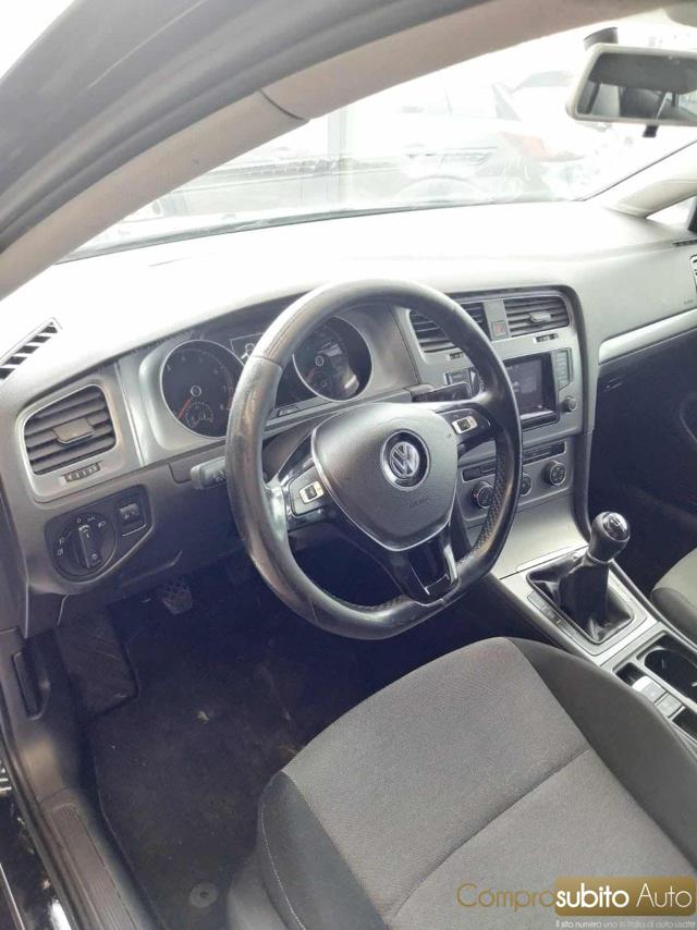 VOLKSWAGEN Golf usata, con Servosterzo