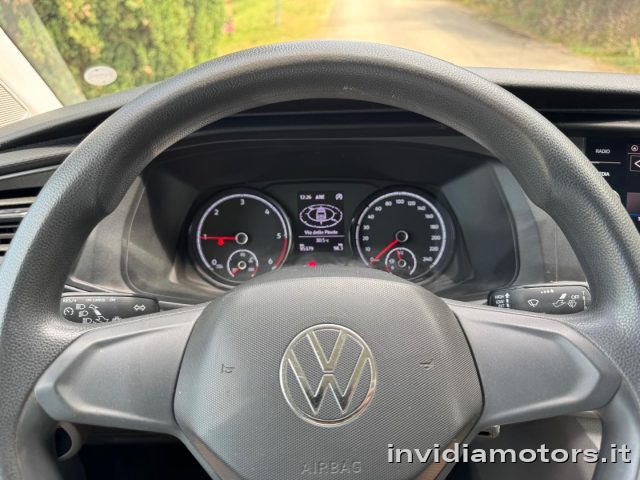 VOLKSWAGEN Caravelle usata, con Bluetooth