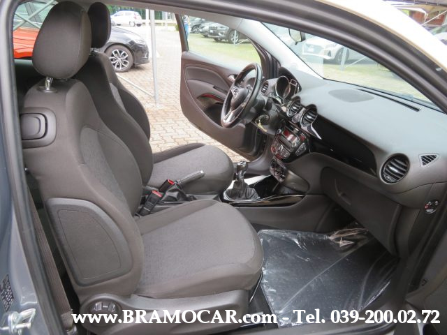 OPEL Adam usata, con MP3