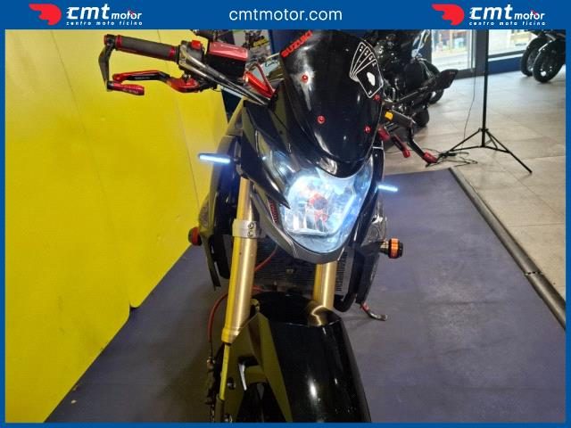 SUZUKI GSR 750 usata 6