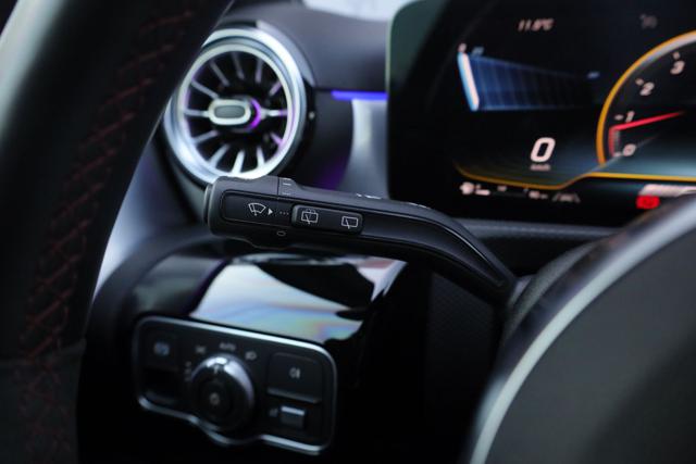 MERCEDES-BENZ A 35 AMG usata, con Specchietti laterali elettrici