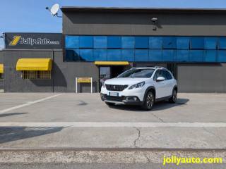 PEUGEOT 2008 usata, con Volante multifunzione