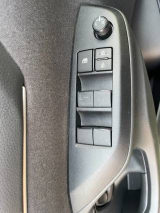 TOYOTA Yaris usata, con Fendinebbia
