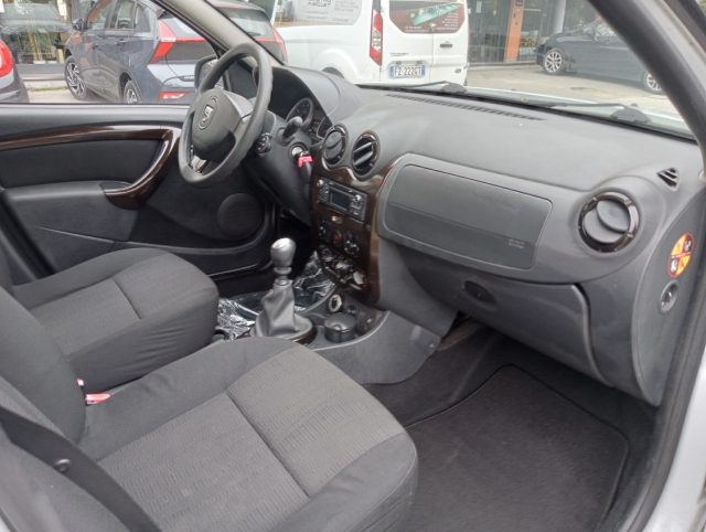 DACIA Duster usata, con USB