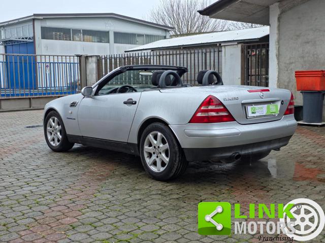 MERCEDES-BENZ SLK 200 usata, con Climatizzatore automatico, 2 zone