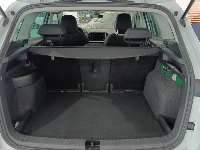 SKODA Karoq usata, con Servosterzo