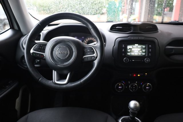 JEEP Renegade usata, con USB