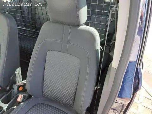 FORD Transit Connect usata, con Climatizzatore