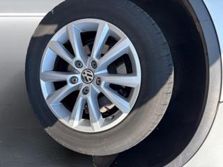 VOLKSWAGEN Touareg usata, con Climatizzatore