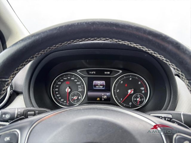 MERCEDES-BENZ B 180 usata 12