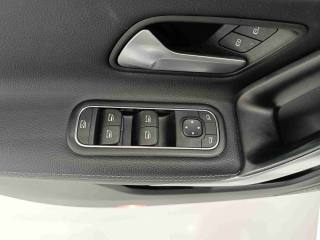 MERCEDES-BENZ CLA 200 usata, con Specchietti laterali elettrici