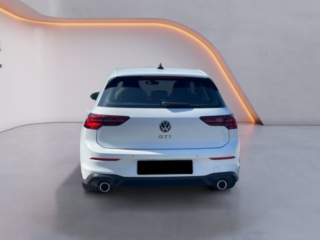 VOLKSWAGEN Golf usata, con Airbag laterali