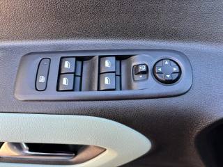 CITROEN Berlingo usata, con Sedile posteriore sdoppiato