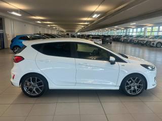 FORD Fiesta usata, con Controllo automatico clima
