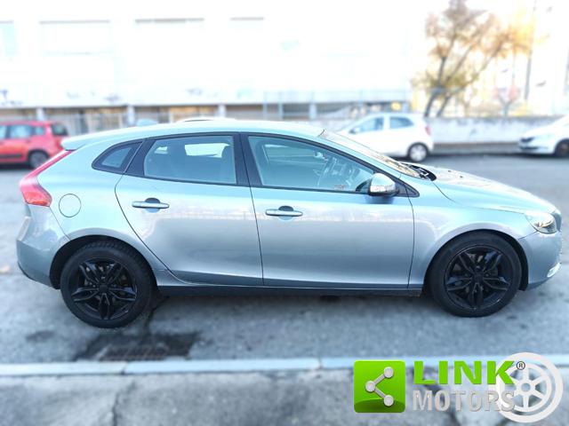 VOLVO V40 usata, con Airbag